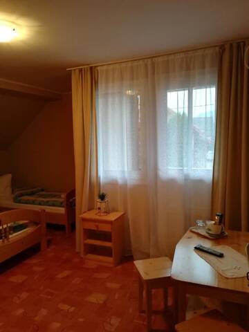 Фотографии Отели типа «постель и завтрак» Nárcisz B&B г. Корунд (Румыния) №2 Фото Отели типа «постель и завтрак» Nárcisz B&B г. Корунд 2