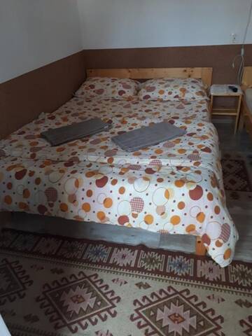 Фото номера Четырехместный номер с душем Гостевой дом Lörincz Vendégház г. Корунд 20